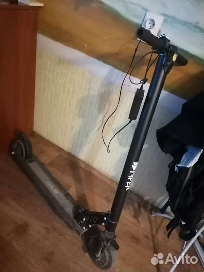 Самокат взрослый электрический бу