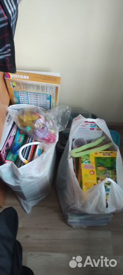 Детские книги и игры