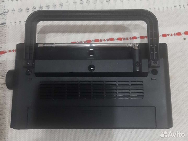 Радиоприемник сони