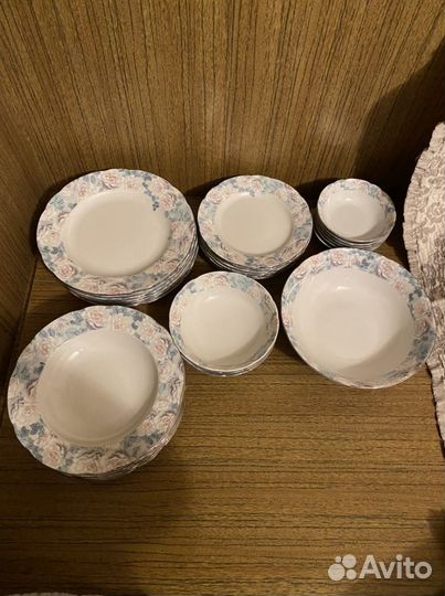 Набор тарелок (Чехия) новый