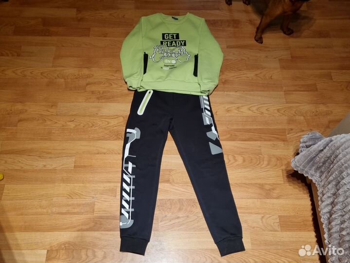 Спортивный костюм утепленный