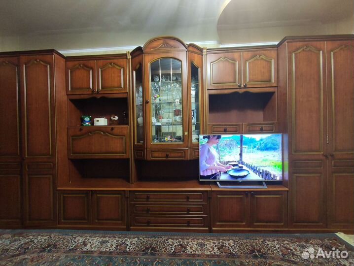 Стенка в гостиную бу