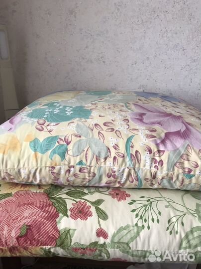 Подушка пухо-перьевая 70х70