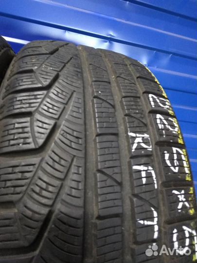 Pirelli Winter Sottozero 210 225/50 R17 98Y