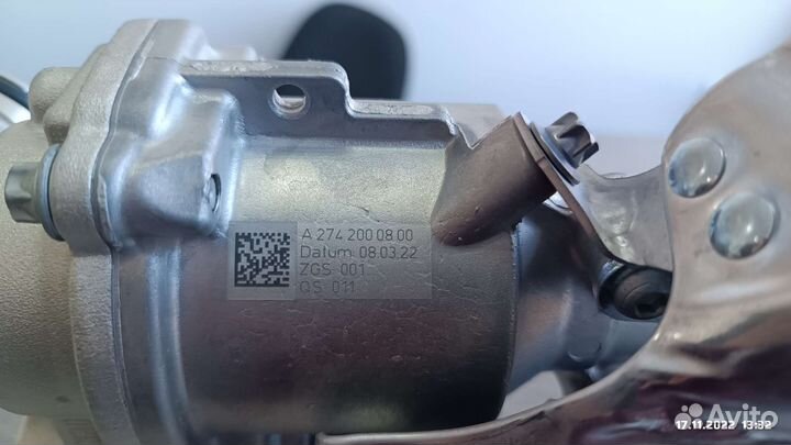 Водяной насос (помпа) на Мерседес w212 оригинал