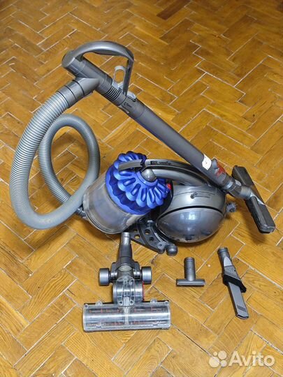 Пылесос Dyson DC37