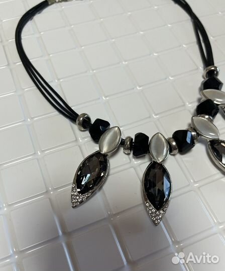 Колье бижутерия
