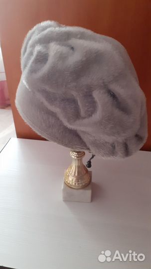 Берет женский зимний