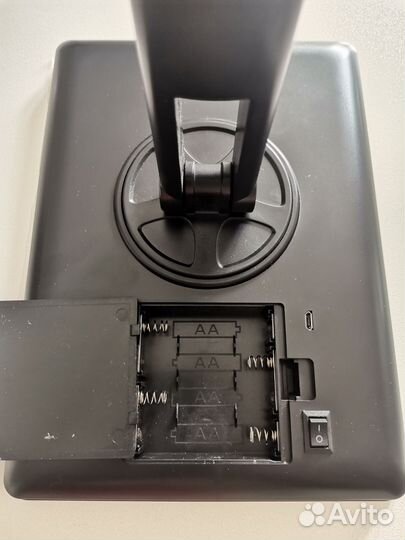 Зеркало с подсветкой для макияжа