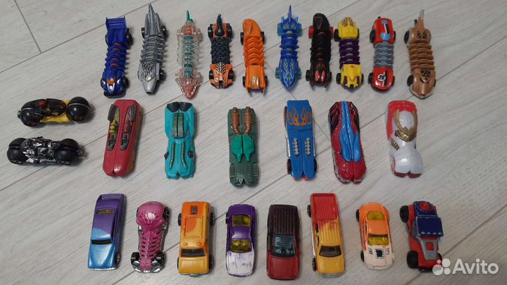 Редкие hot wheels магнитные, меняющие цвет