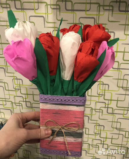 Поделки, открытки к 8 Марта в сад / школу