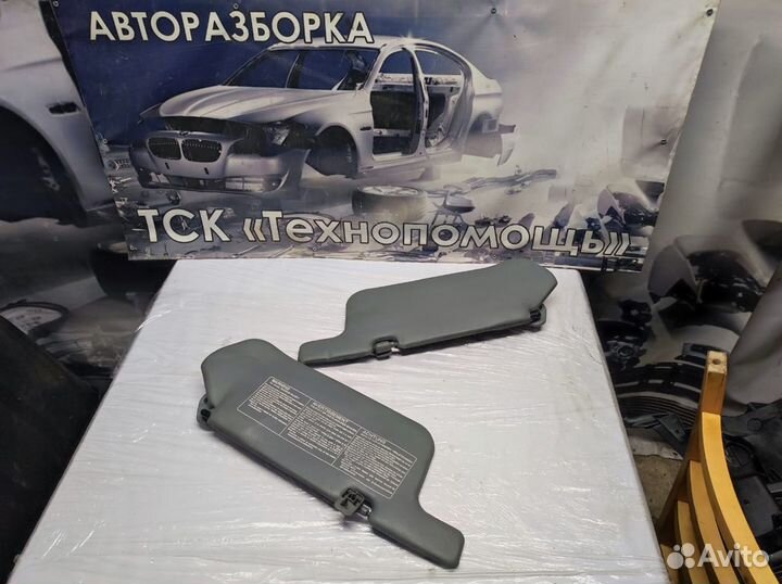 Солнцезащитный козырёк Nissan Almera N15