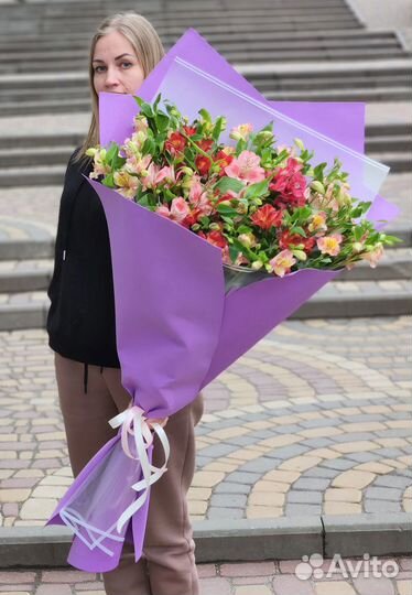 Свежие Букеты из Альстромерий. Доставка