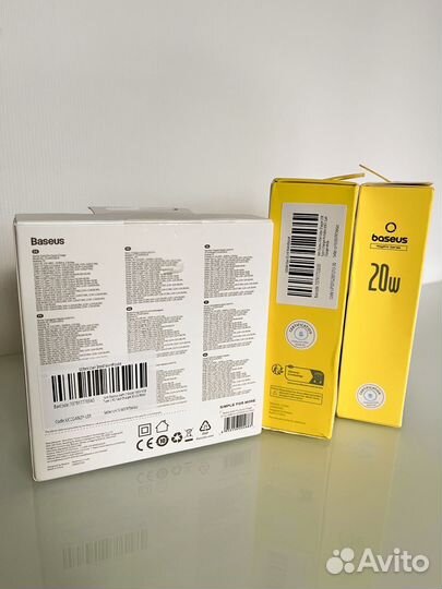 Блоки питания и бепровод зарядка Baseus