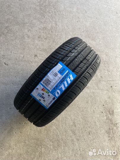 Hilo Vantage XU1 235/45 R17 97W