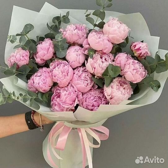 Пионы Букет пионов Доставка цветов