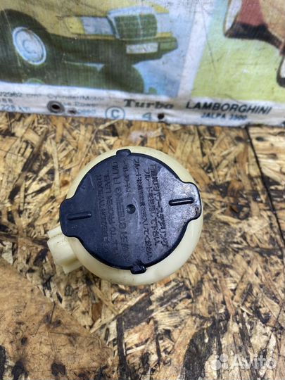 Бачок гур Ниссан Премьера P12