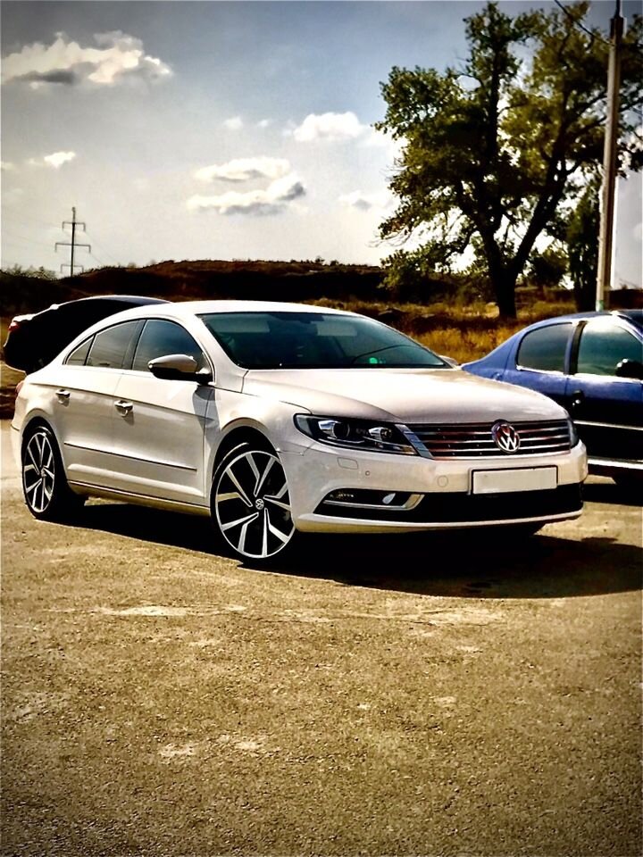 Volkswagen Passat CC: фото владельца
