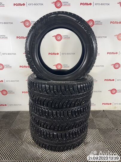 Bridgestone Ice Cruiser 7000 205/55 R16 91T