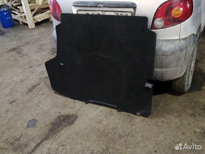 Пол багажника toyota corolla 150