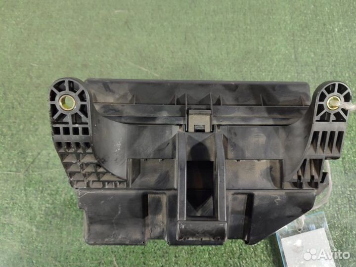 Блок предохранителей Toyota Estima ACR30 2azfe