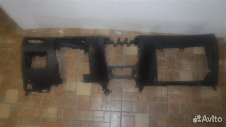 Торпедо Toyota Corolla (E120) 2000-2007