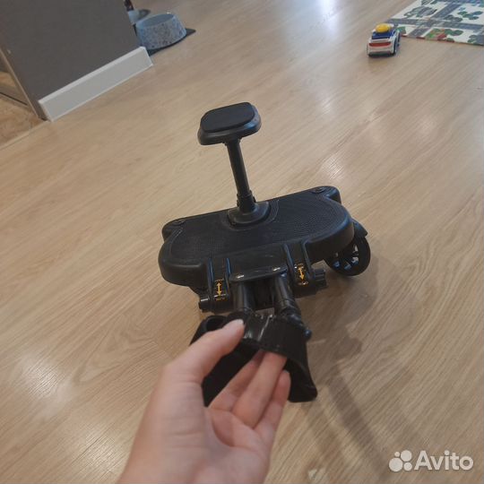 Подставка-подножка для старшего ребёнка на коляску