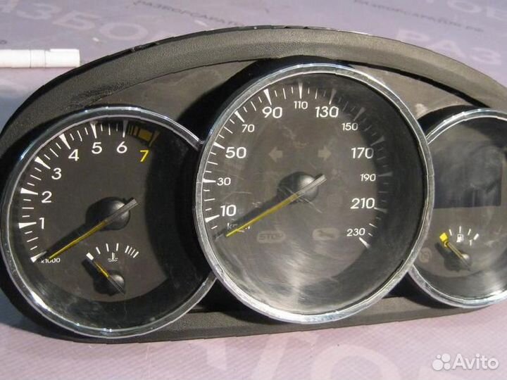 Щиток приборов Renault Fluence