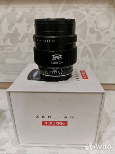 Объектив 50мм Zenitar 1.2