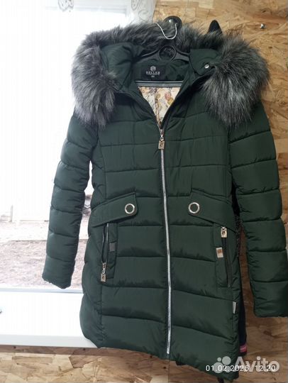 Полупальто женское 44 размер