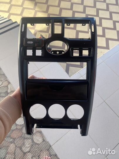 Цетральная консоль приора 1