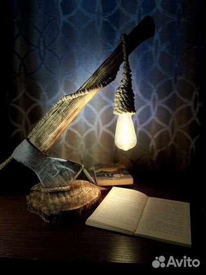 Лампа настольная 