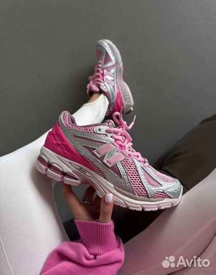 Кроссовки New balance 1906 R розовые 36-41