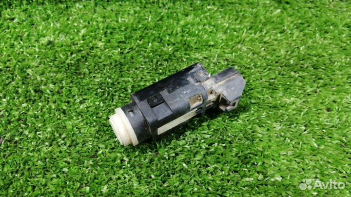 Датчик парктроника Ssangyong Rexton Задний