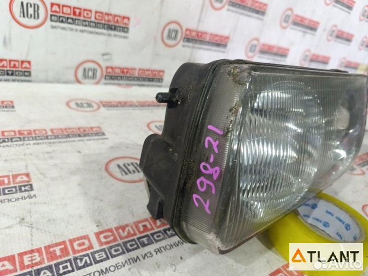 Фара левая mitsubishi delica