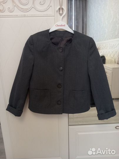 Школьная форма размер 134 + блузка