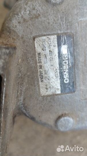 Компрессор кондиционера Toyota Crown S140 1994