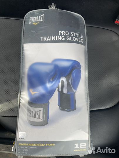 Боксерские перчатки 12 oz