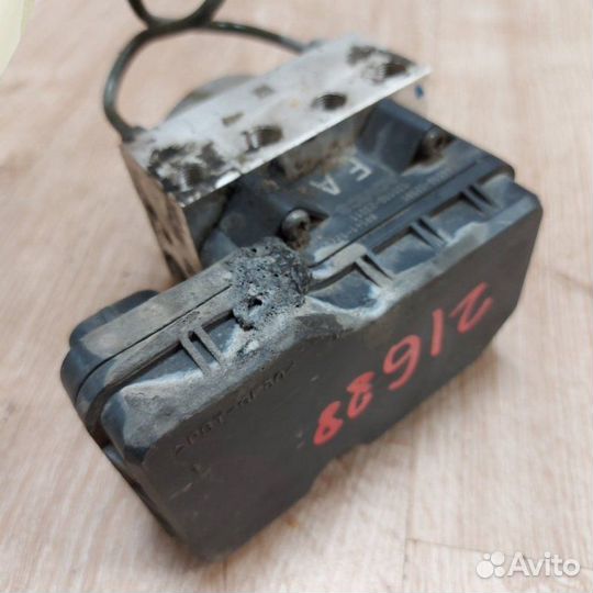 Блок управления абс Toyota Corolla 150 2006-2013