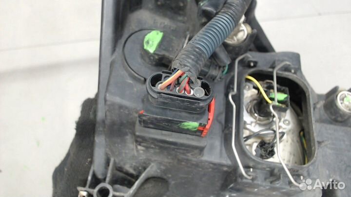 Фара (передняя) Toyota Corolla E12, 2003