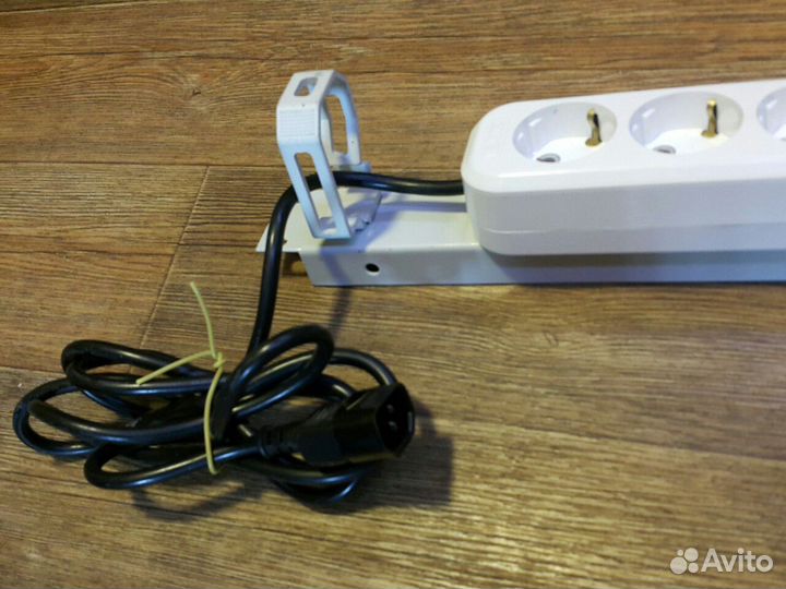 Сетевой фильтр в стойку 19