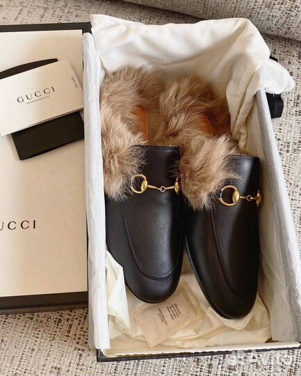 Мюли женские с мехом Gucci Princetown