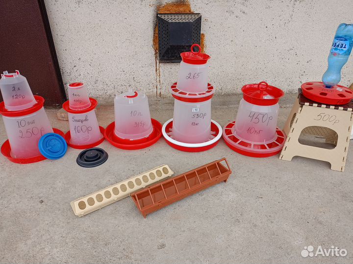 Кормушки и поилки для птиц