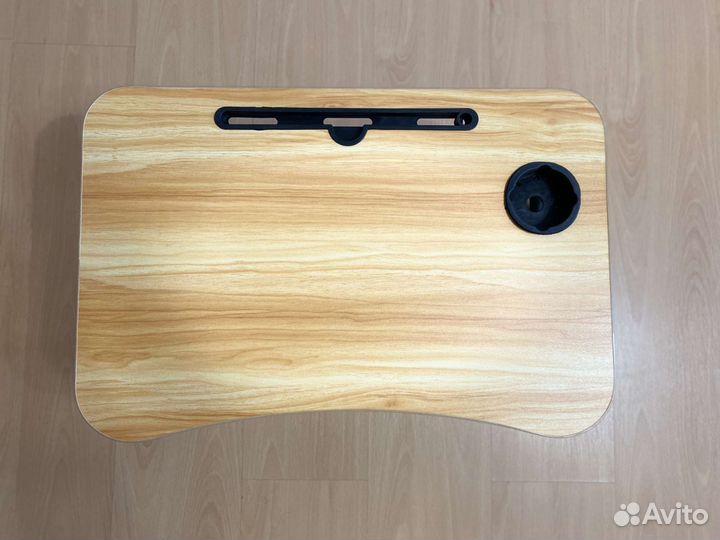 Столик для ноутбука