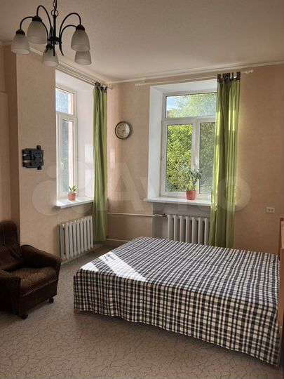 2-к. квартира, 54 м², 2/5 эт.