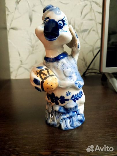 Фарфоровые статуэтки гжель