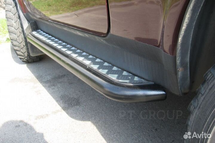 Защита порогов с алюм. площадкой LADA 