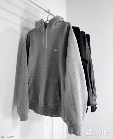 Энергия спорта: стильные женские костюмы