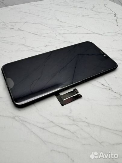 Дисплей iPhone 11