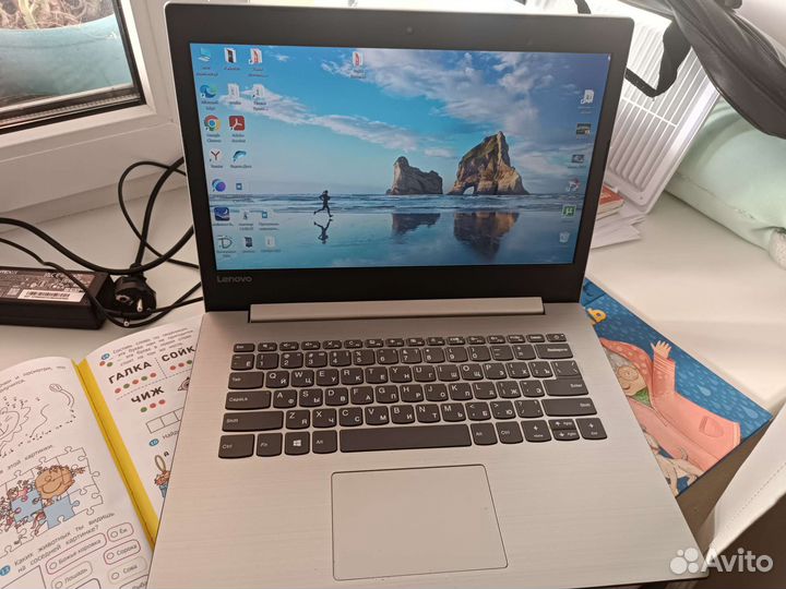 Ноутбук Lenovo ideapad 330-14ast